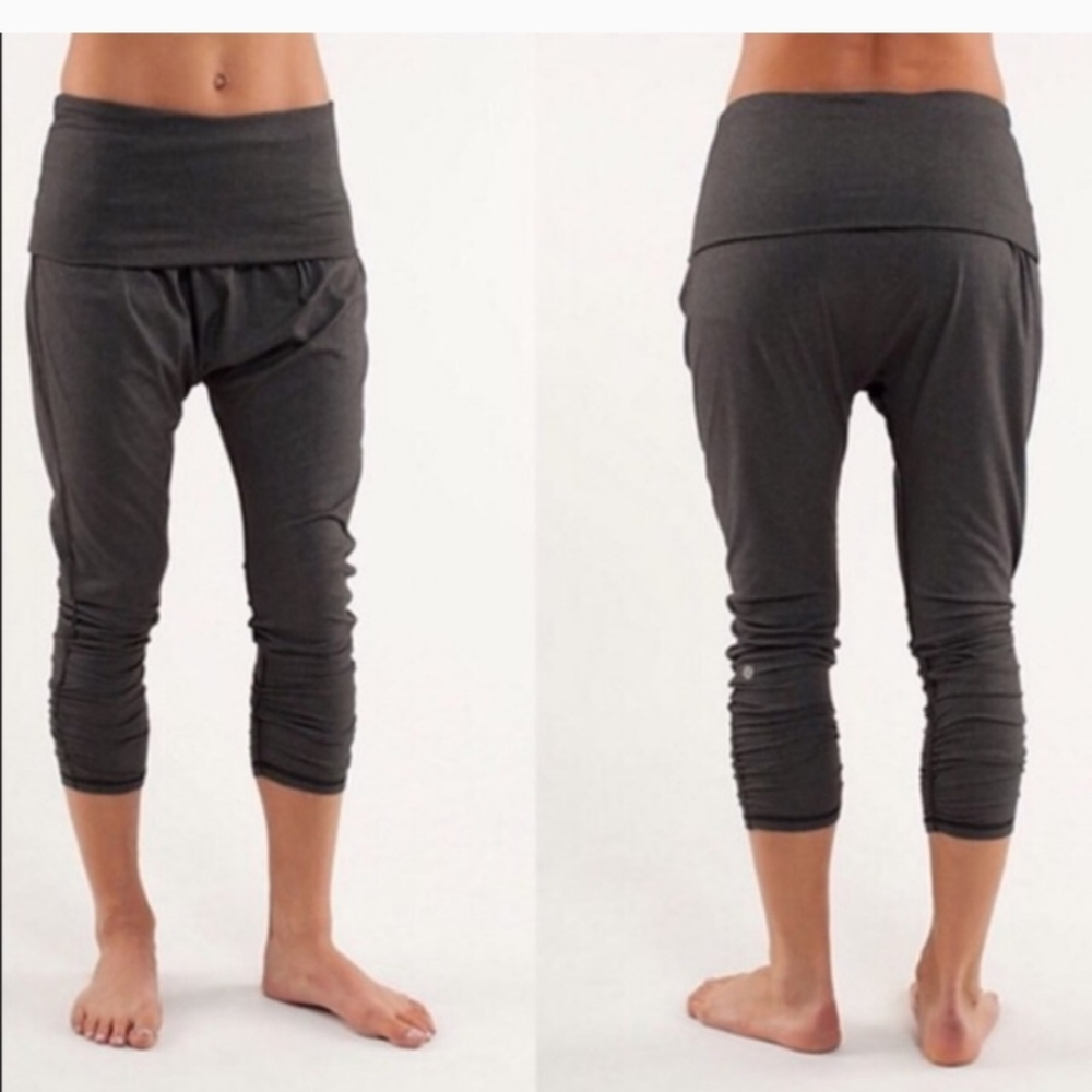 Lululemon Hot and Sweaty Crop Harem Pants Leggings